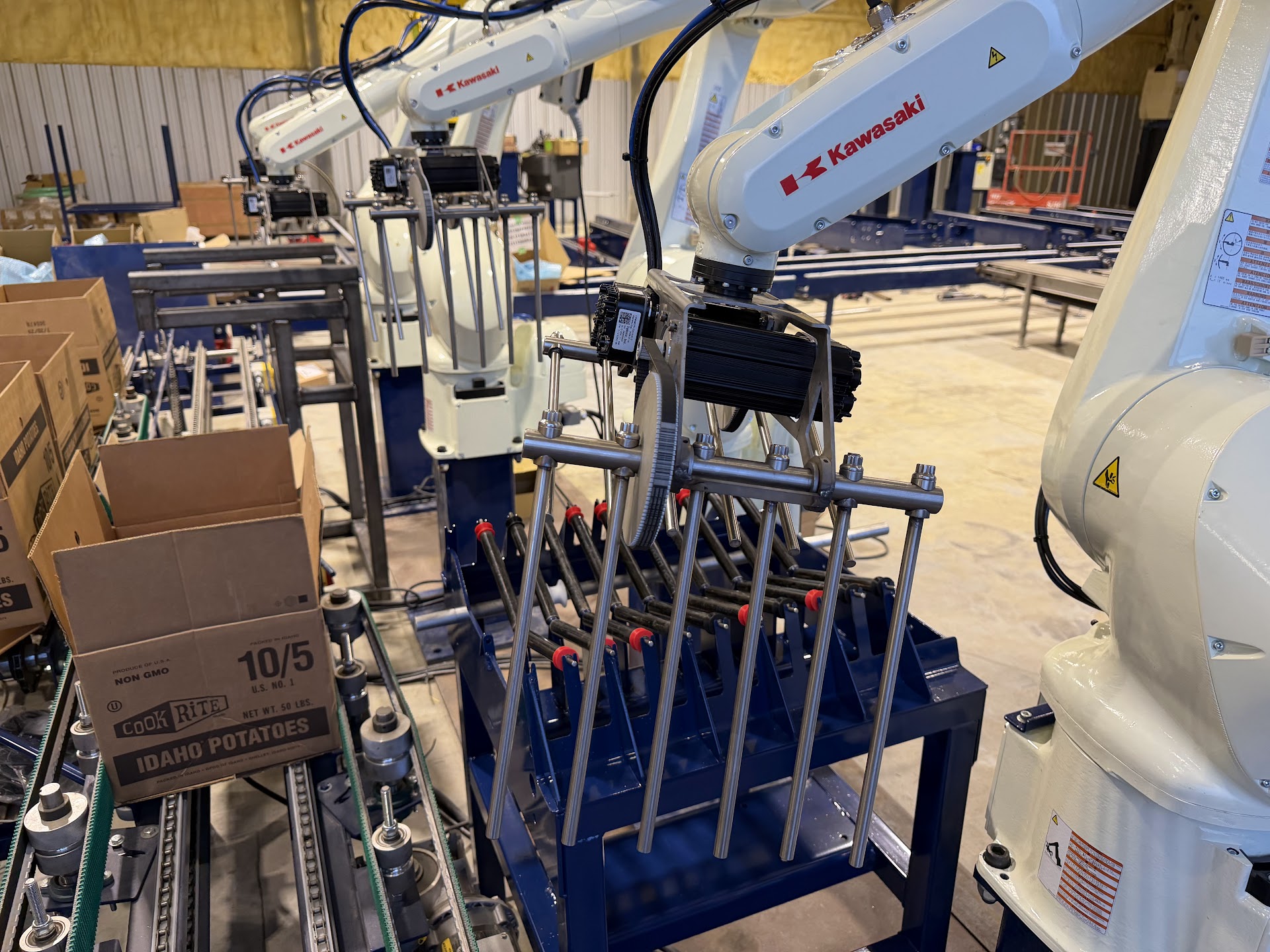 Custom end-of-arm tooling