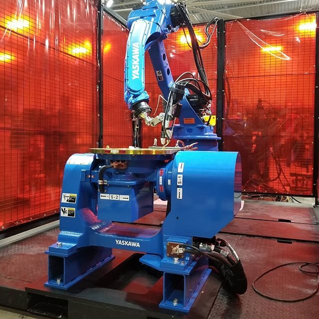 Standard Yaskawa ArcWorld welding cell